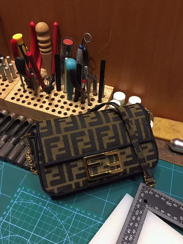 BC - FENDI BAGS - 848