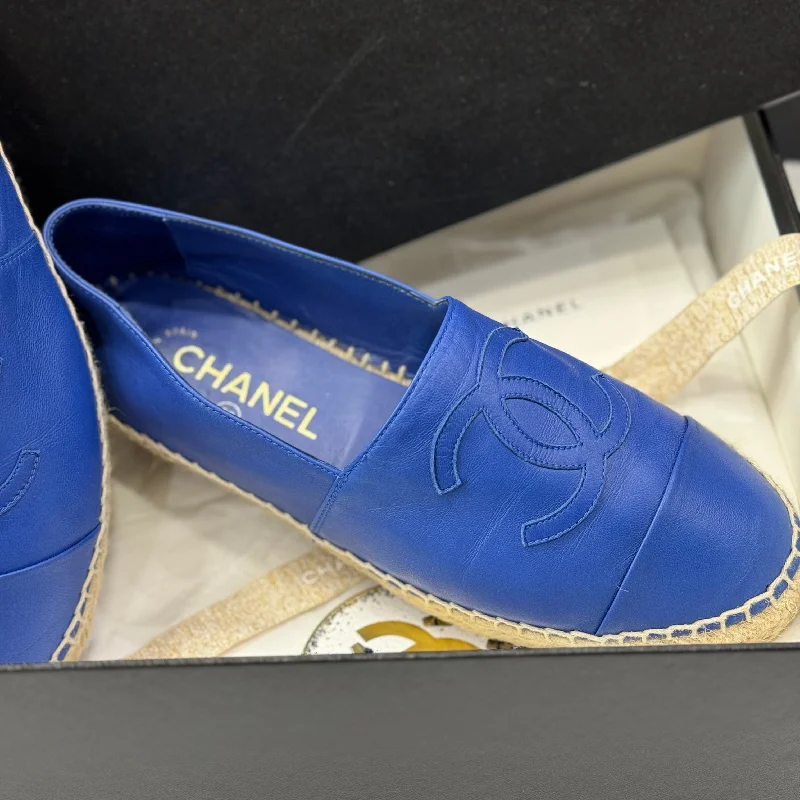 Chanel - Espadrilles T.38