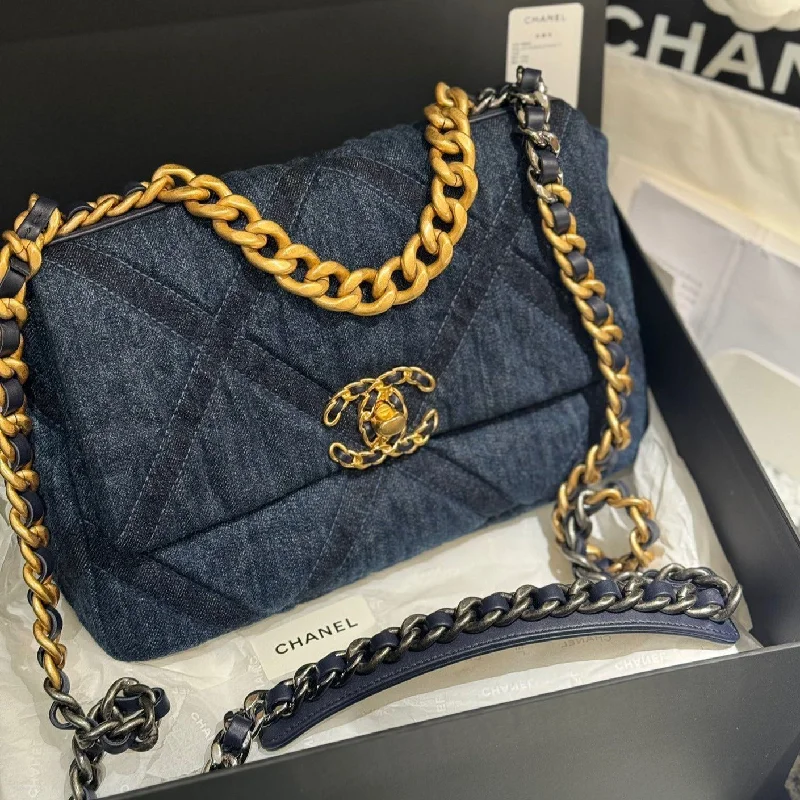 Chanel 19 Bag Denim Small Microchip #10958