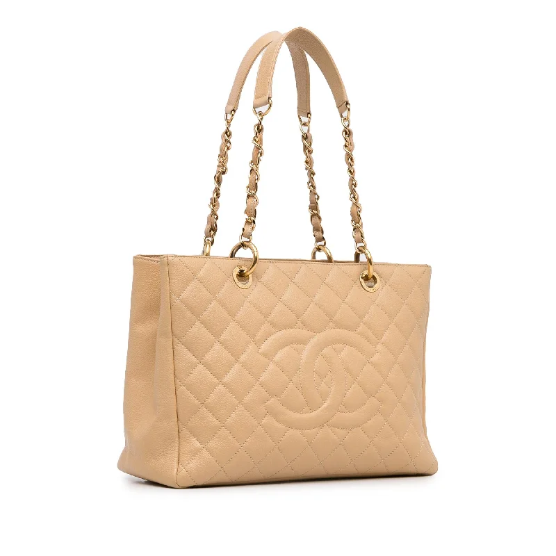 Chanel Caviar Grand Shopping Tote (GVzwth)