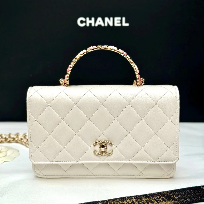 Chanel - Sac mini série spéciale à poignet