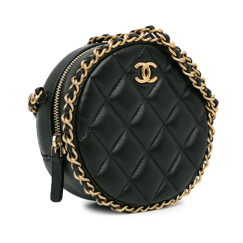 Chanel CC Quilted Lambskin Round Chain Around Clutch With Chain (BsgawS)