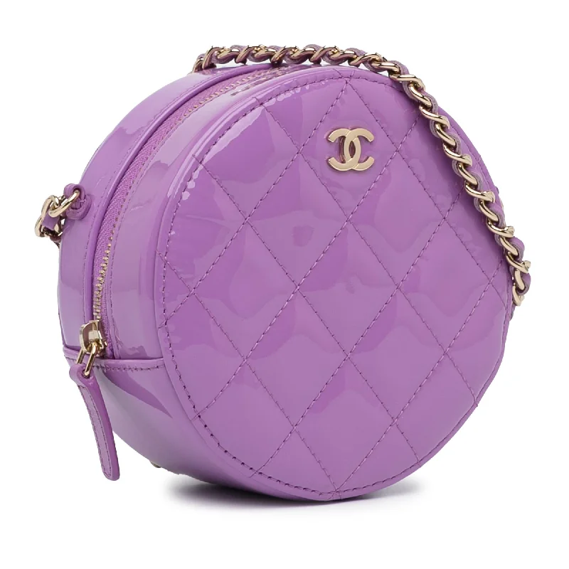 Chanel CC Quilted Patent Round Clutch With Chain (g7ORNQ)