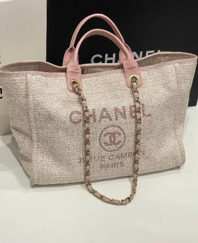 Chanel - Sac cabas Deauville GM