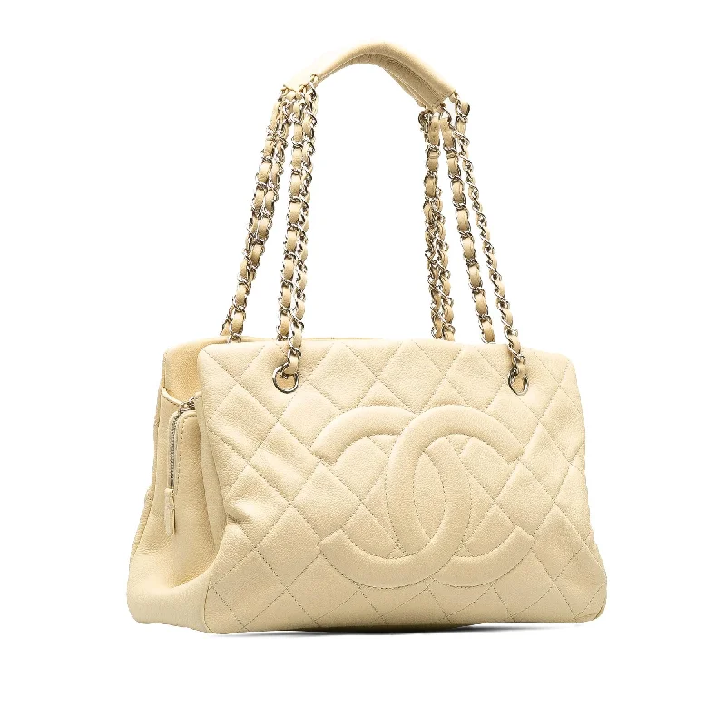 Chanel CC Caviar Chain Tote (yWn95b)