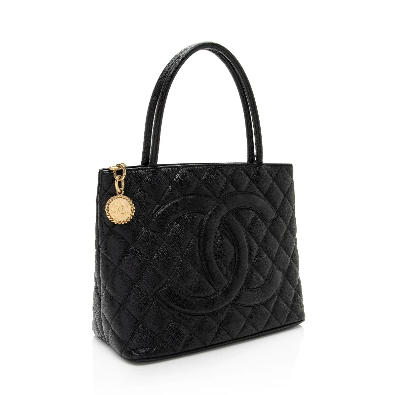 Chanel Caviar Leather Medallion Tote (7Ttgip)