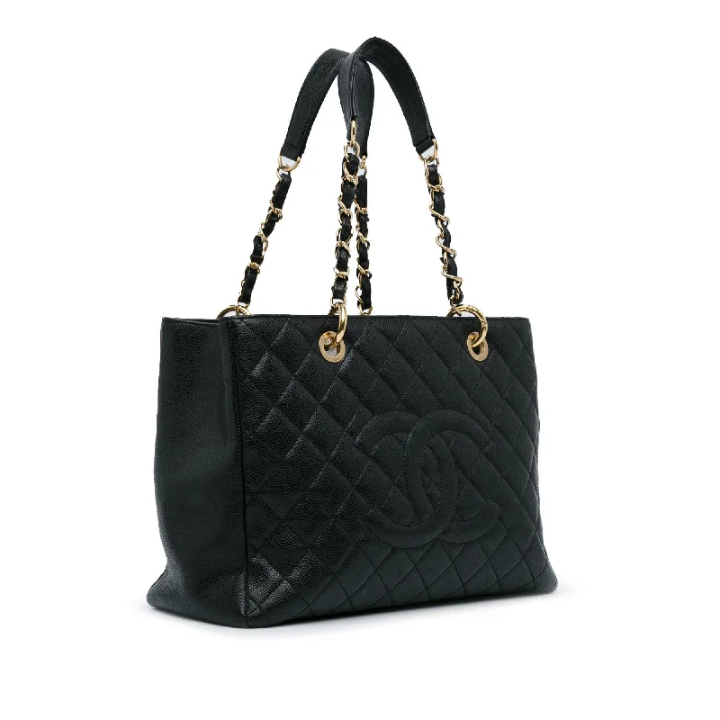 Chanel Caviar Grand Shopping Tote (LW8TUu)